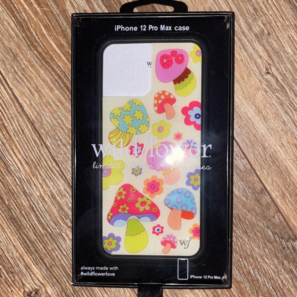 NIB Wildflower Groovy Shroom iPhone 12 Pro Max Case - Picture 2 of 7